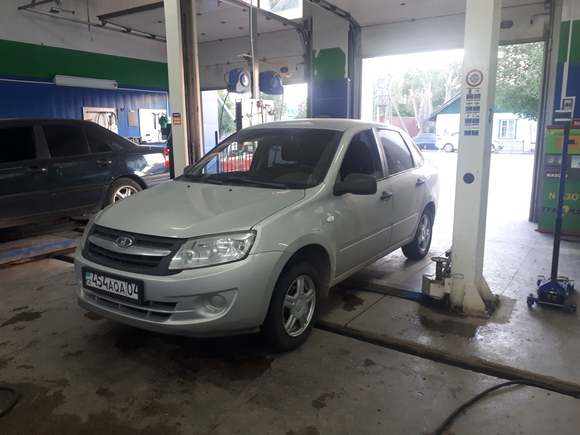 Торусы 14 — Lada Гранта, 1,6 л, 2012 года | колёсные диски | DRIVE2