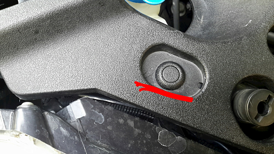 Клипсы подкапотного пластика + заглушка трапеции дворника — Toyota ...