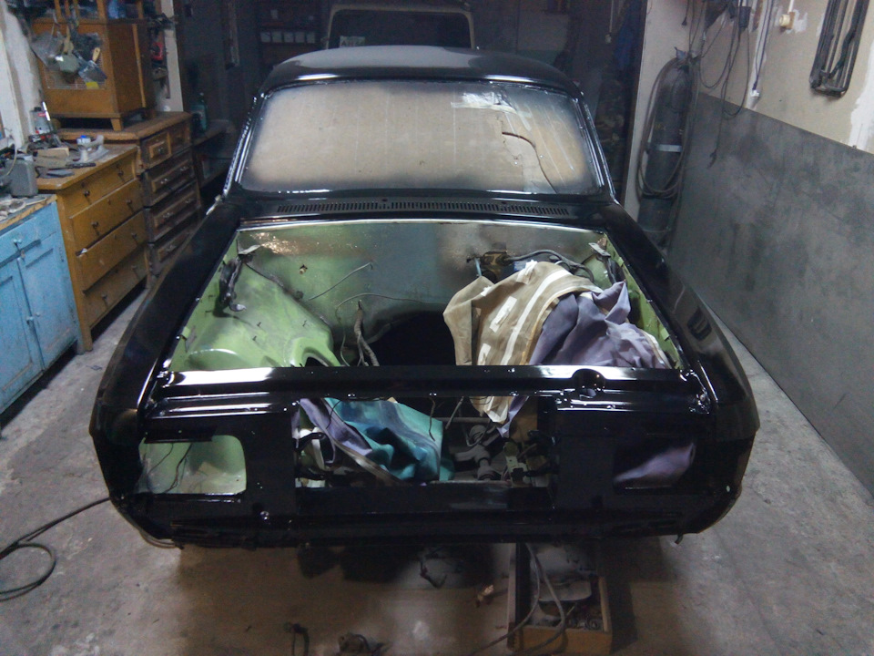 Краска, покраска скоро все выкраситься в один цвет — ГАЗ 3102, 2,3 л ...