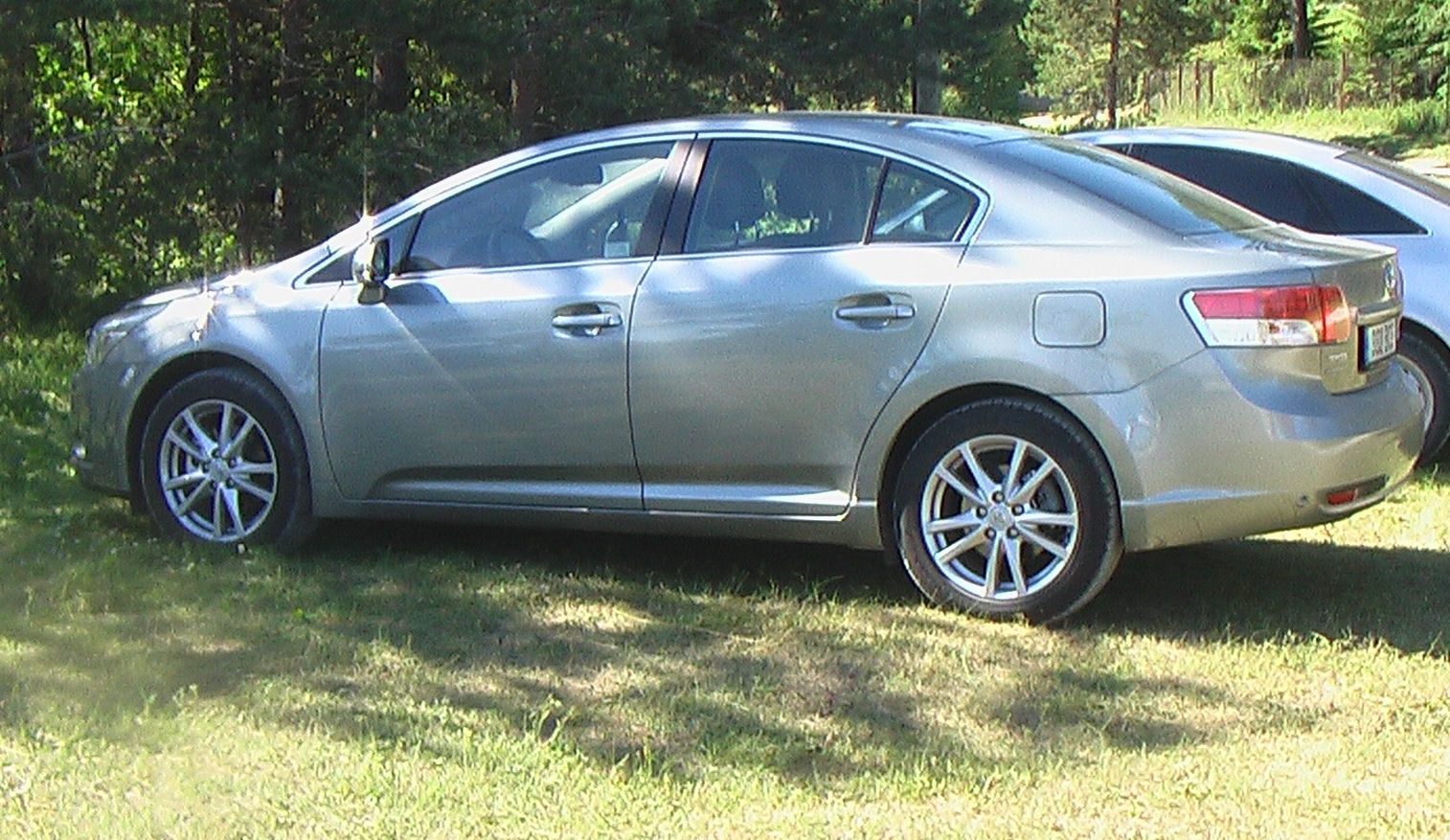    Toyota Avensis 20 2010 