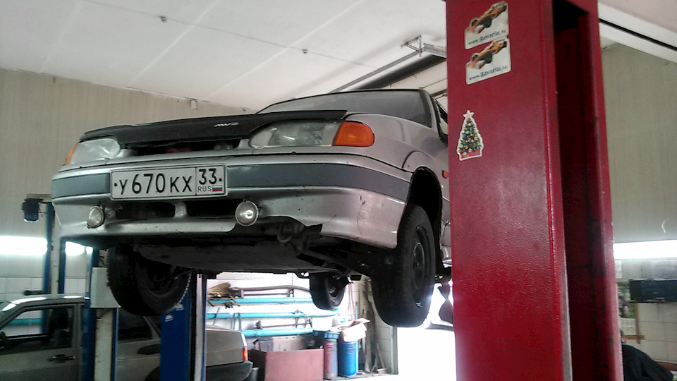 Замена наружней гранаты(шрус) — Lada 2115, 1,5 л, 2003 года | визит на ...