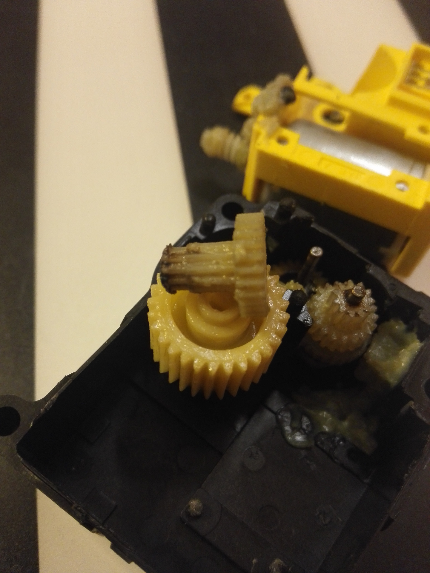 Сервомотор заслонки климата — Audi A8 (D2), 3,3 л, 2001 года | своими ...