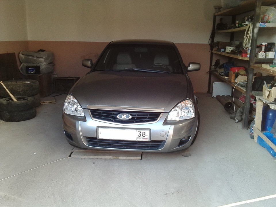 Ксенон + Петли капота — LADA Приора седан, 1,6 л., 2008 года | своими ...