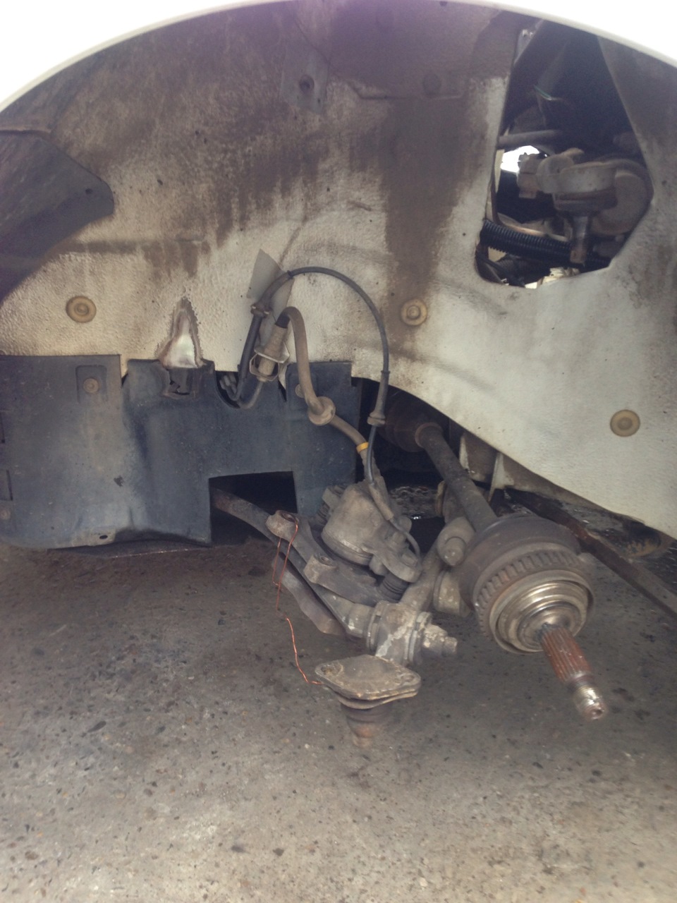 Замена передних подшипников ступицы! — Lada Приора седан, 1,6 л, 2010 ...