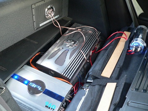 Installing music  - Toyota Caldina 20L 2000