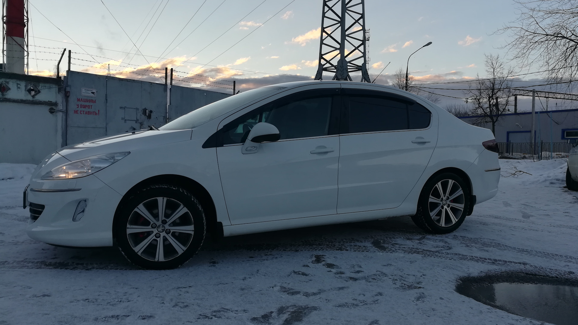 Peugeot 408 1.6 бензиновый 2012 | 1.6 Turbo 150 hp на DRIVE2