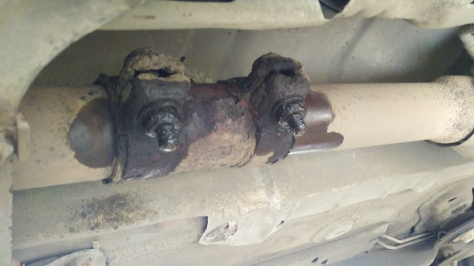 Замена хомута глушителя: Готово. — Volkswagen Golf Mk4, 2 л, 1999 года ...