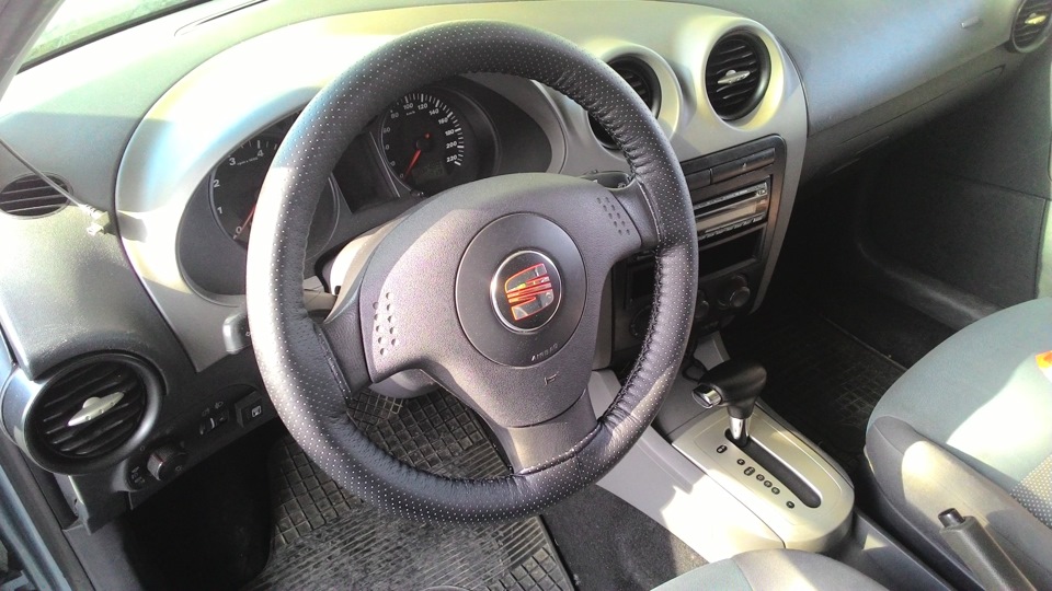 Обшил руль на машине друга — DRIVE2