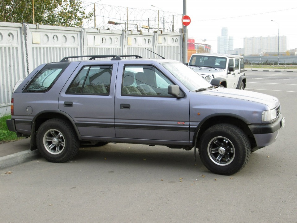 Опель фронтера челябинск. Opel Frontera. Опель Фронтера 1992. Opel Frontera 1995. Опель Фронтера 1995.