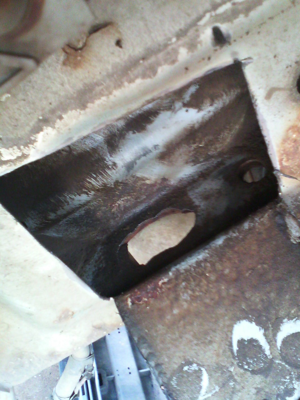 Вырвало балку из ланжерона — Lada 21120, 1,5 л, 2001 года | своими ...