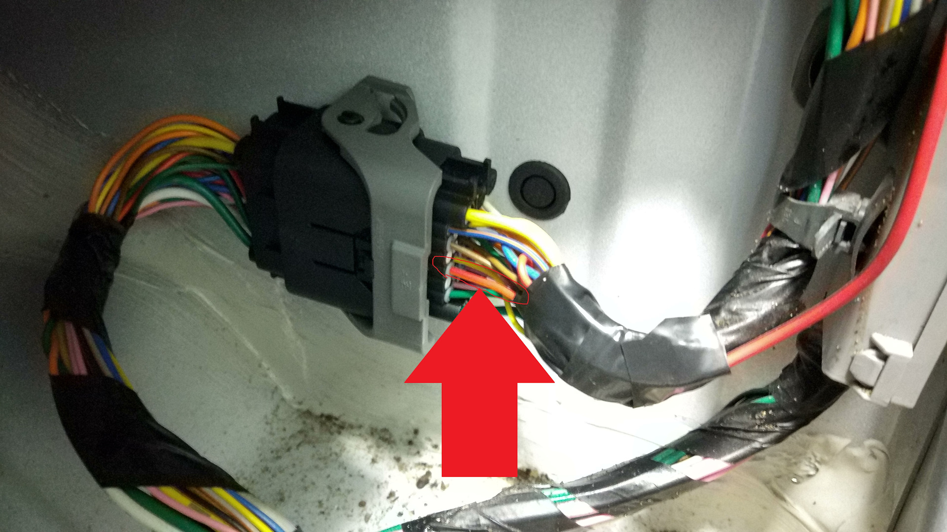 Купить Штекер Задний Фар Ближний Хундай Старекс