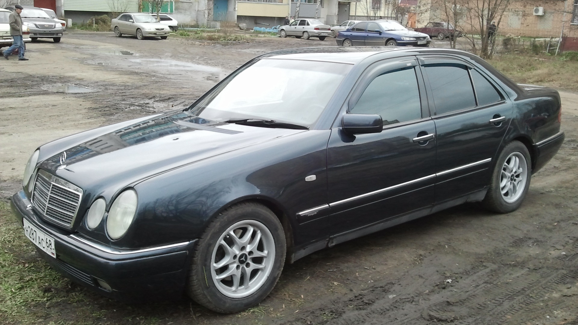 Mercedes-Benz E-class (W210) 3.2 бензиновый 1997 | лупатый)) на DRIVE2