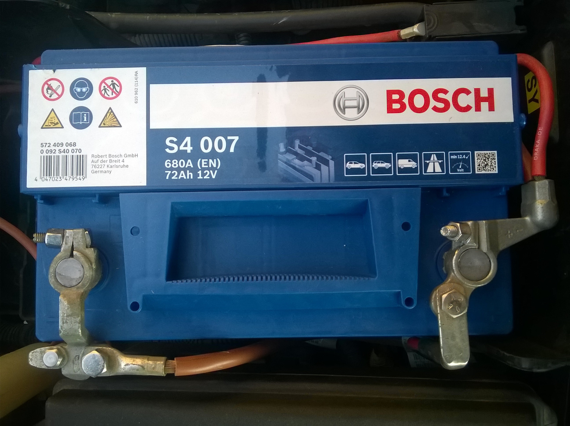 Год изготовления аккумулятора. Bosch s4 020. AGM аккумулятор Bosch s4 60ah. Bosch s4 028. Аккумулятор бош s4 маркировка.