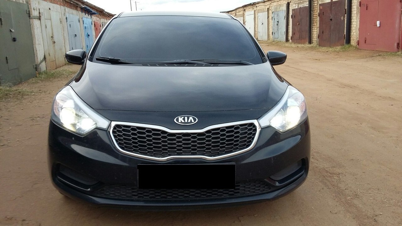 Kia Cerato 2013 черная