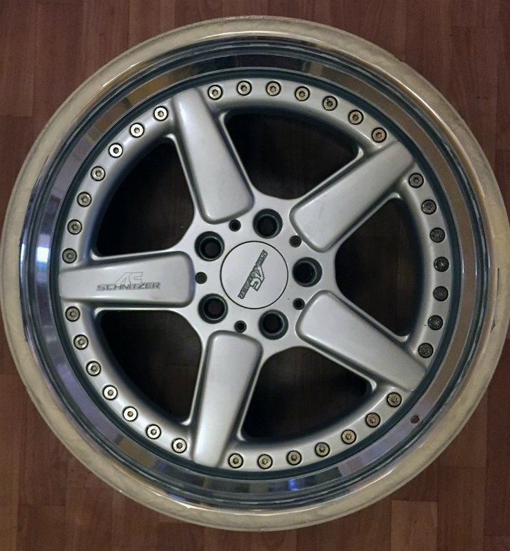 Фото в бортжурнале BMW 7 series (E38)