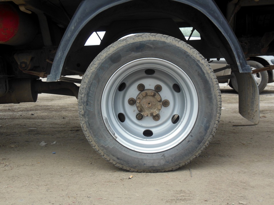 Весенний шиномонтаж. — ГАЗ Газель, 2,5 л, 2006 года | колёсные диски ...