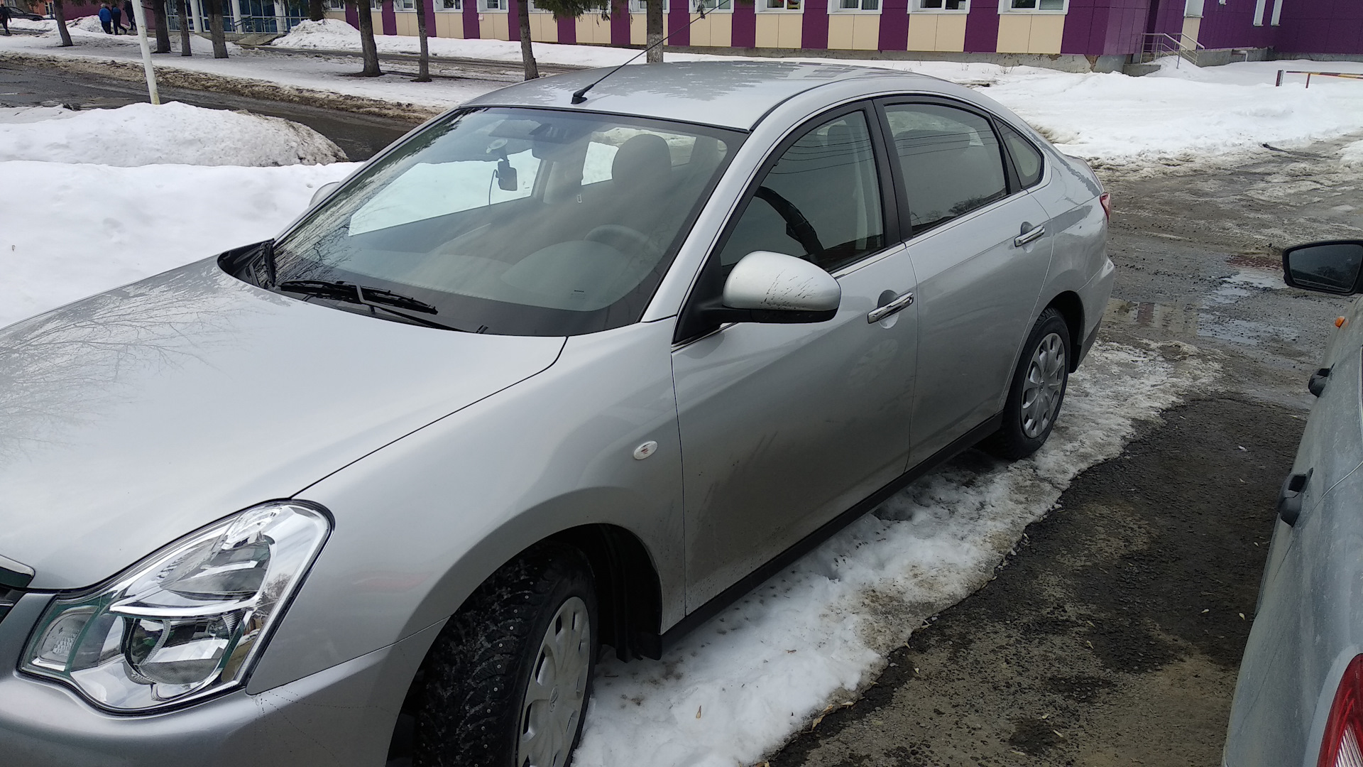 Nissan Almera V (G11/15) 1.6 бензиновый 2018 | Серебристый толстяк на DRIVE2