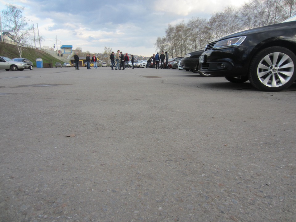 Встреча 1.05.2013 Уфа Монумент часть 1 — Lada Приора хэтчбек, 1,6 л ...