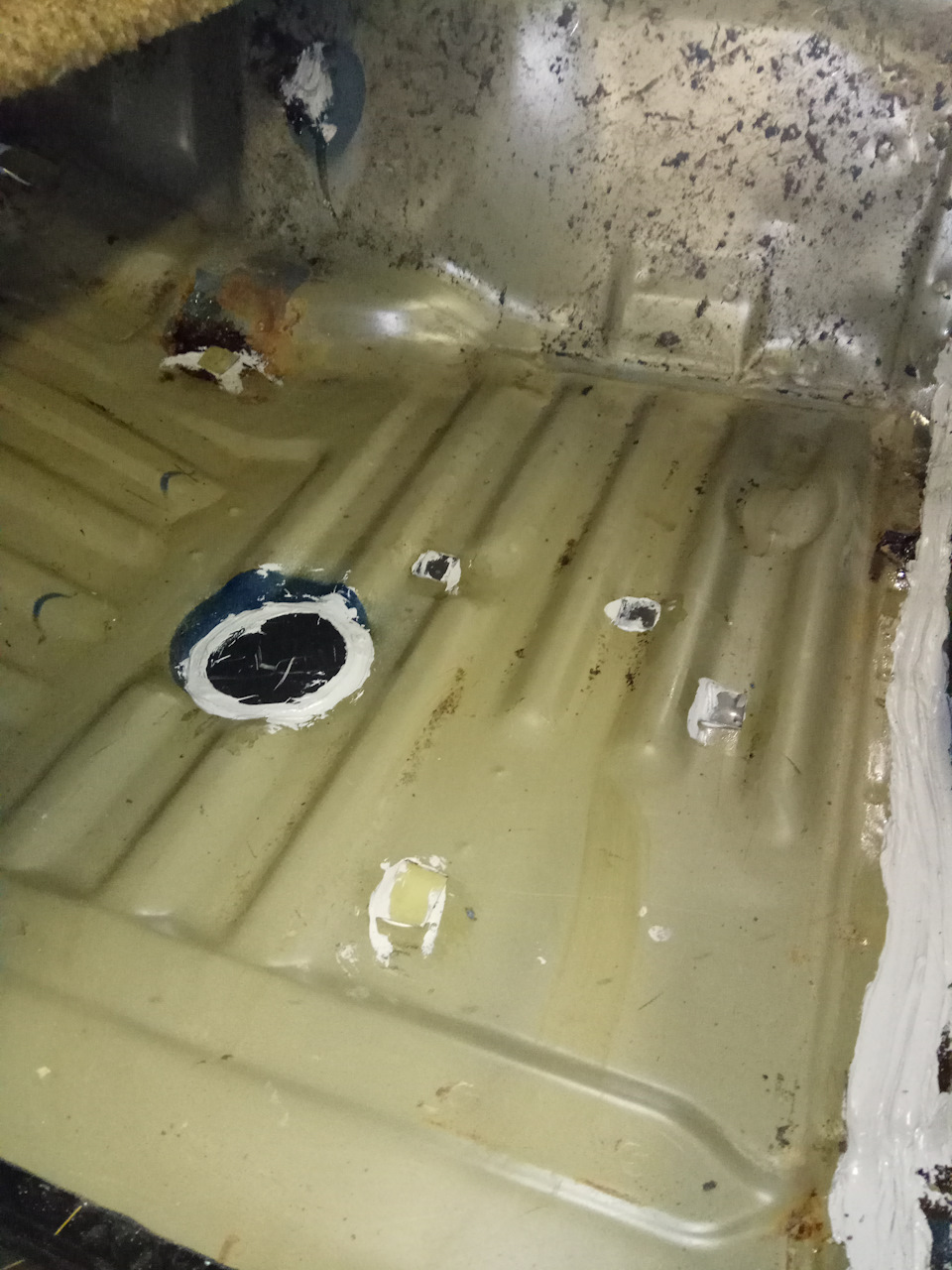 Фото в бортжурнале Toyota Crown Wagon (S120)