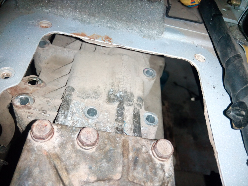 Снятие раздатки. — KIA Sorento (1G), 2,4 л, 2006 года | плановое ТО ...