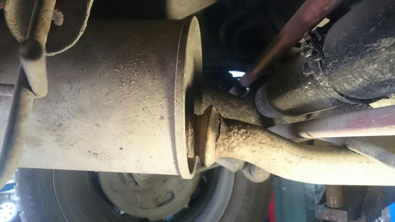 Выхлопная система пежо 206 седан 1. Фланец глушителя пежо 406. Резонатор выхлопной системы пежо 308. 4. 4.