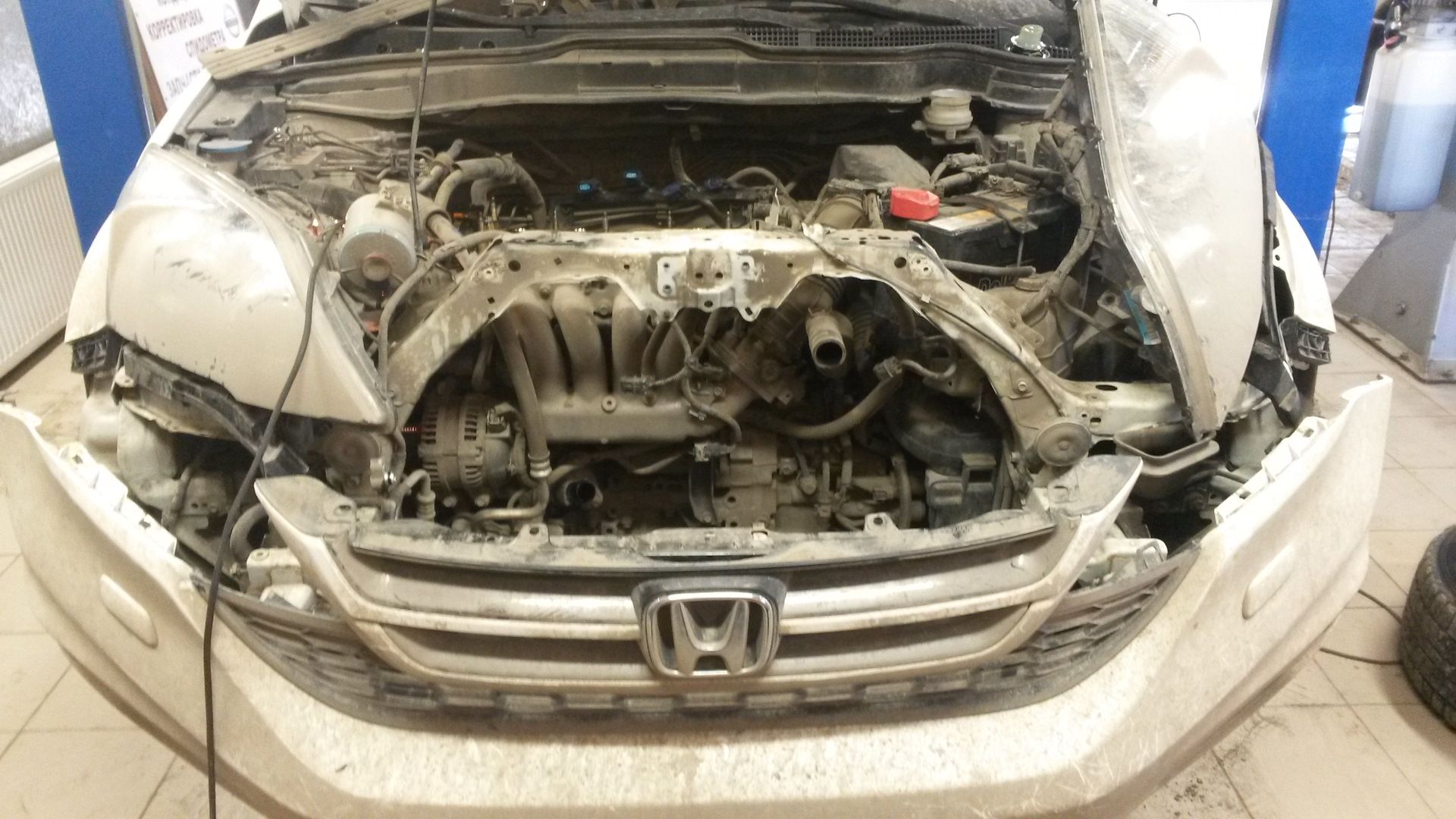 Как снять радиатор на хонда срв Honda CR-V (RE) 2.4 бензиновый 2010 Чистка радиатора на DRIVE2