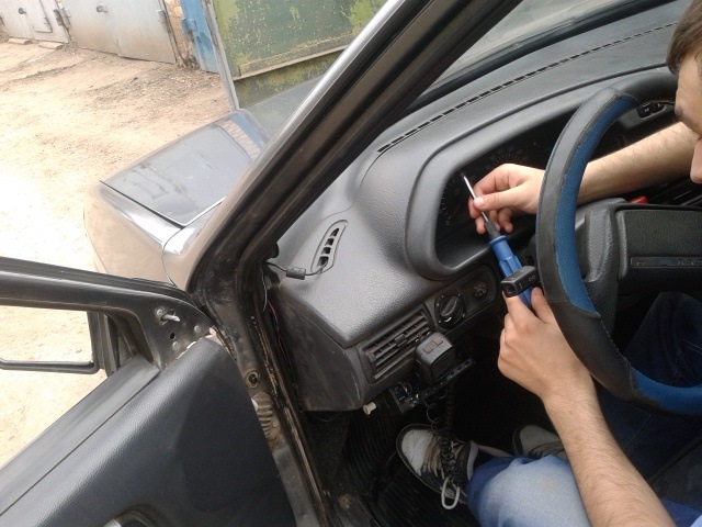 Решил немного проклеить панель — Lada 2115, 1,5 л, 2005 года | своими ...