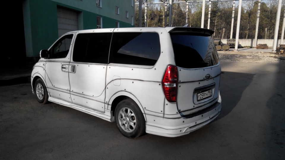 Hyundai Grand Starex винилография