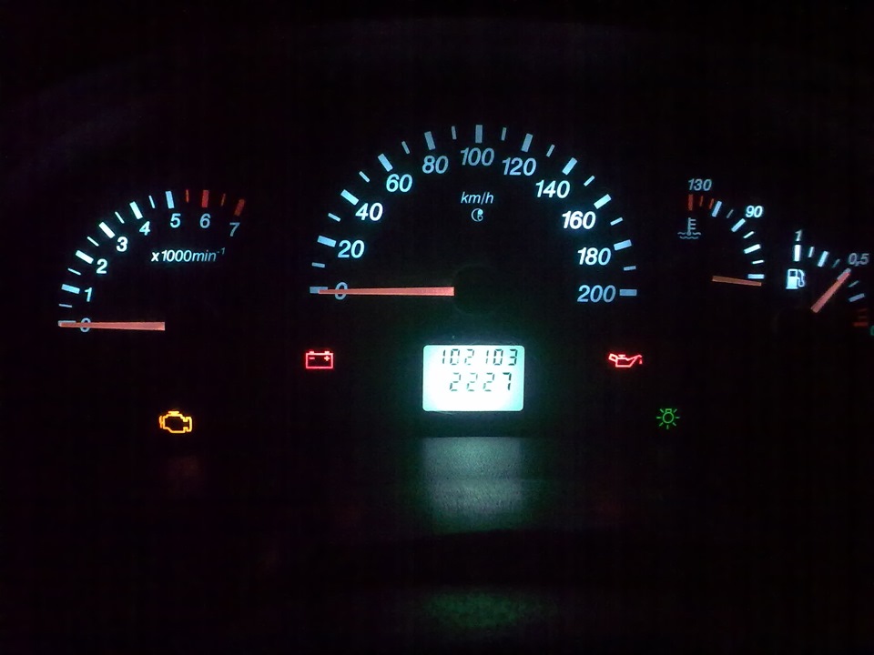 Лампочки в приборную панель ваз 2112 старого образца