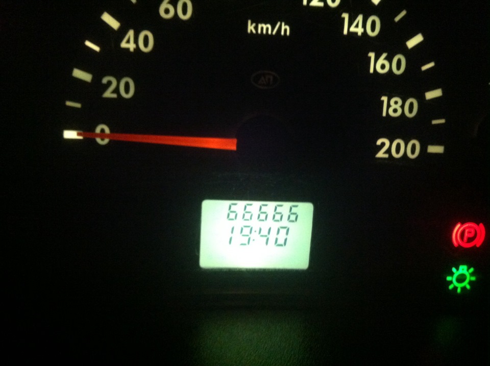 Пугающий пробег — Lada Калина седан, 1,6 л, 2008 года | фотография | DRIVE2