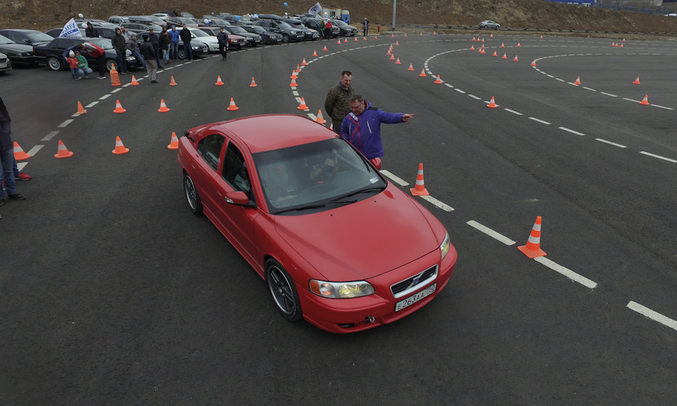 Фото позаимствовано с форума ClubVolvo.ru — Volvo V50