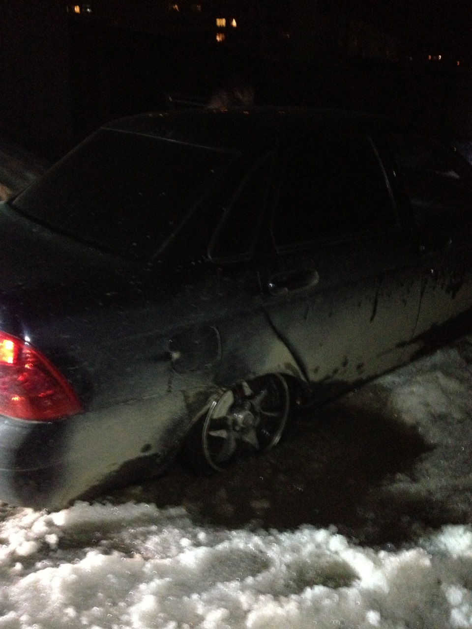 На Посадке в гараж)))) — Lada Приора седан, 1,6 л, 2007 года ...