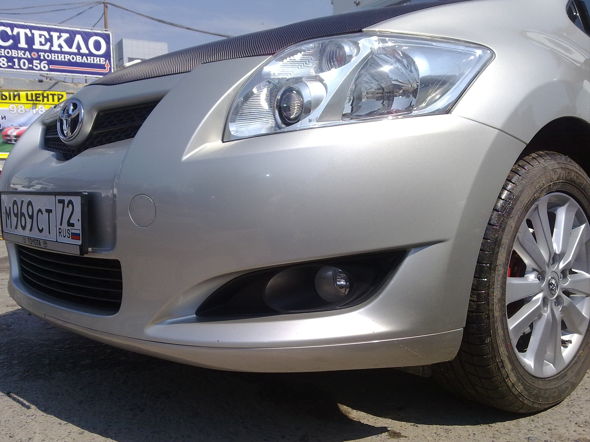 Front bumper spoiler D - Toyota Auris 16L 2008