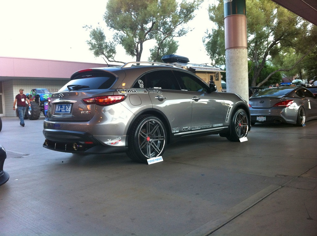 Infiniti fx35 Wheels