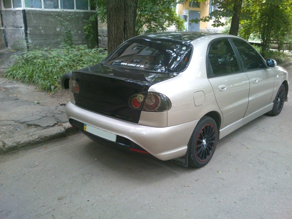 Daewoo lanos Sport бампера