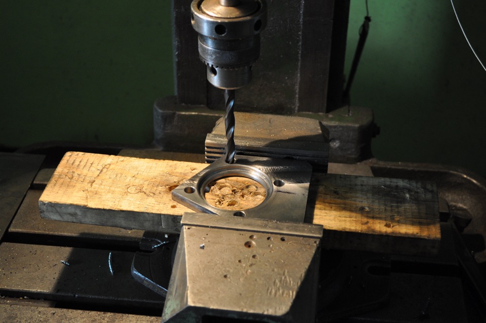 Переходник под суппорт ВАЗ 2108-2112 на переднюю ось ВАЗ — Lada 2101, 1 ...