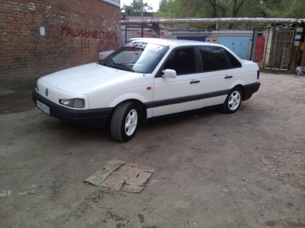 Поставил новые колеса — Volkswagen Passat B3, 1,8 л, 1993 года ...