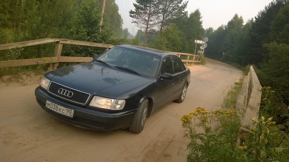 Фото в бортжурнале Audi 100 (C4)