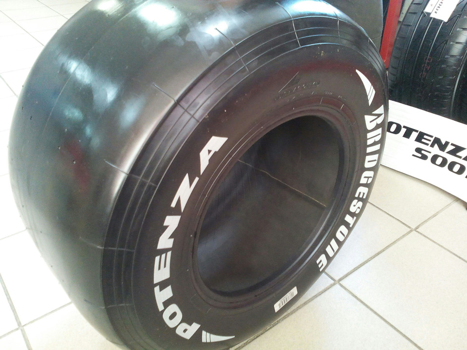 Резина 325/45 r13 — Lada 2115, 1,6 л, 2011 года | шины | DRIVE2