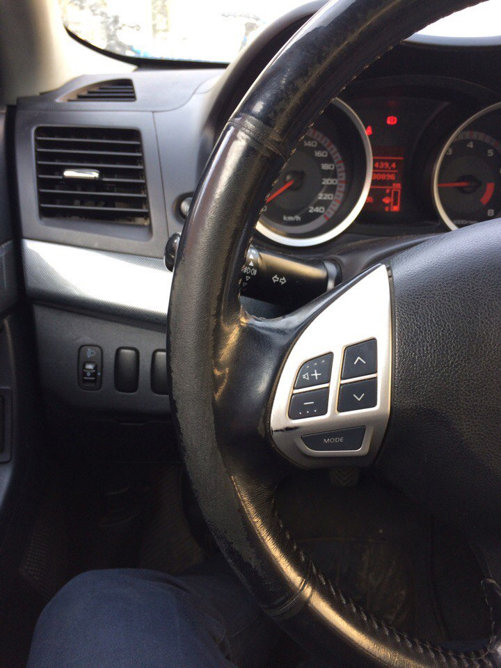 #17 Где в Перми не дорого обшить руль кожей? — Mitsubishi Lancer X, 2 л ...