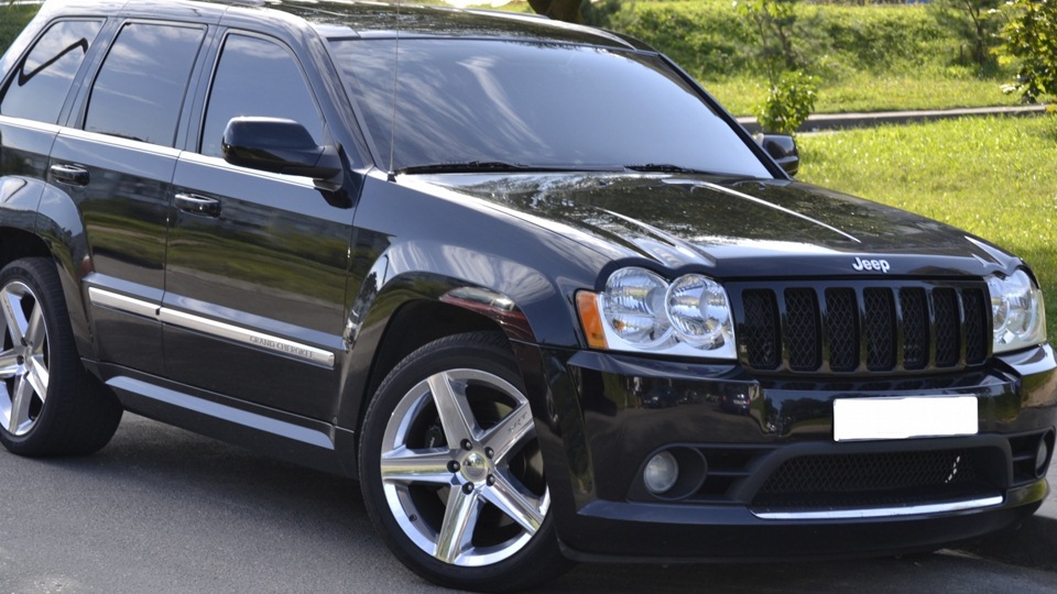 Jeep srt wk1