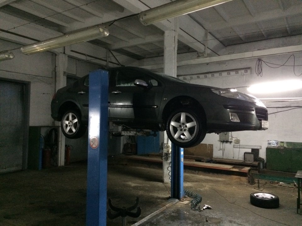 Замена нижних сайлентов в поворотном кулаке! — Peugeot 407, 2 л, 2006 ...