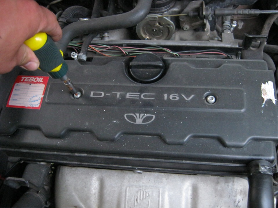 Замен свечей на всякий случай… — Daewoo Leganza, 2 л, 1999 года ...