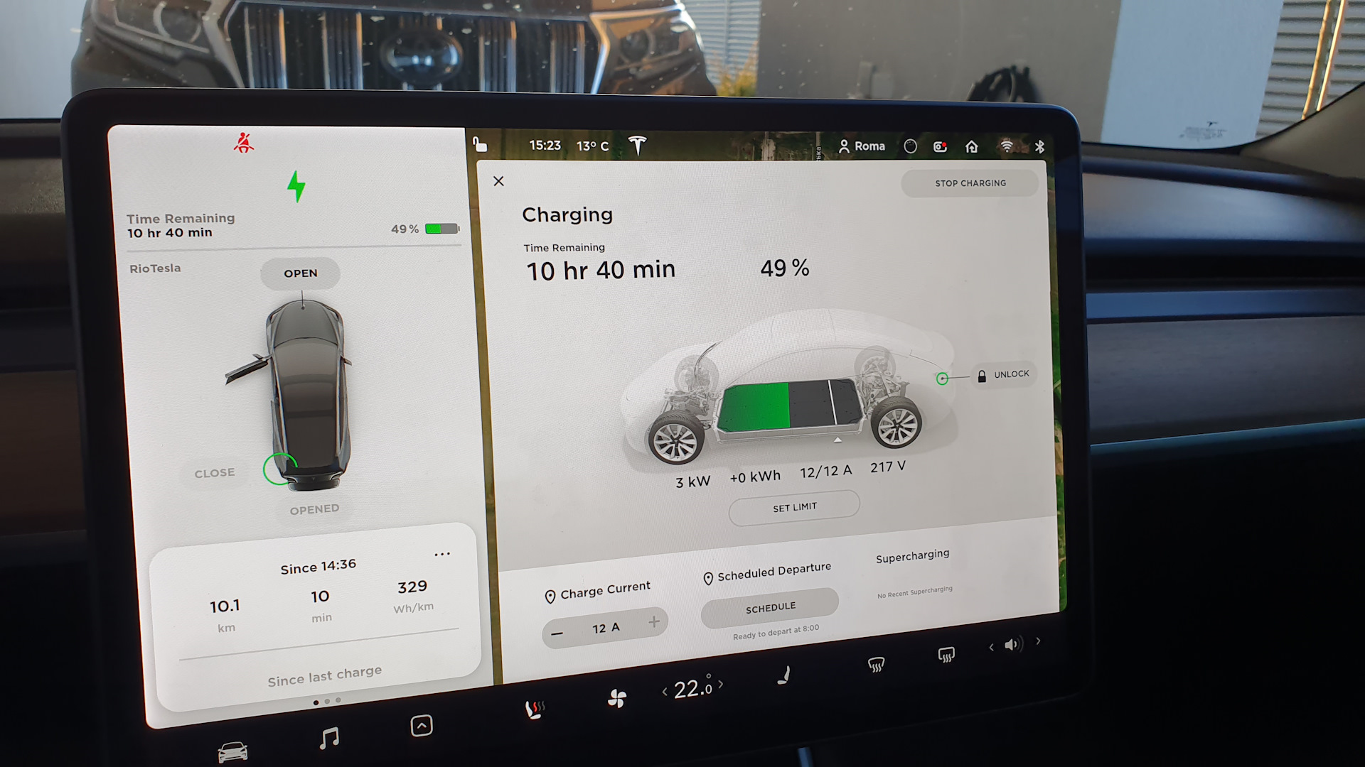 Сколько заряжать теслу. Model 3 зарядка Tesla зарядка. Tesla model 3 зарядка. Порт зарядки Tesla model 3. Тесла зарядка монитор.