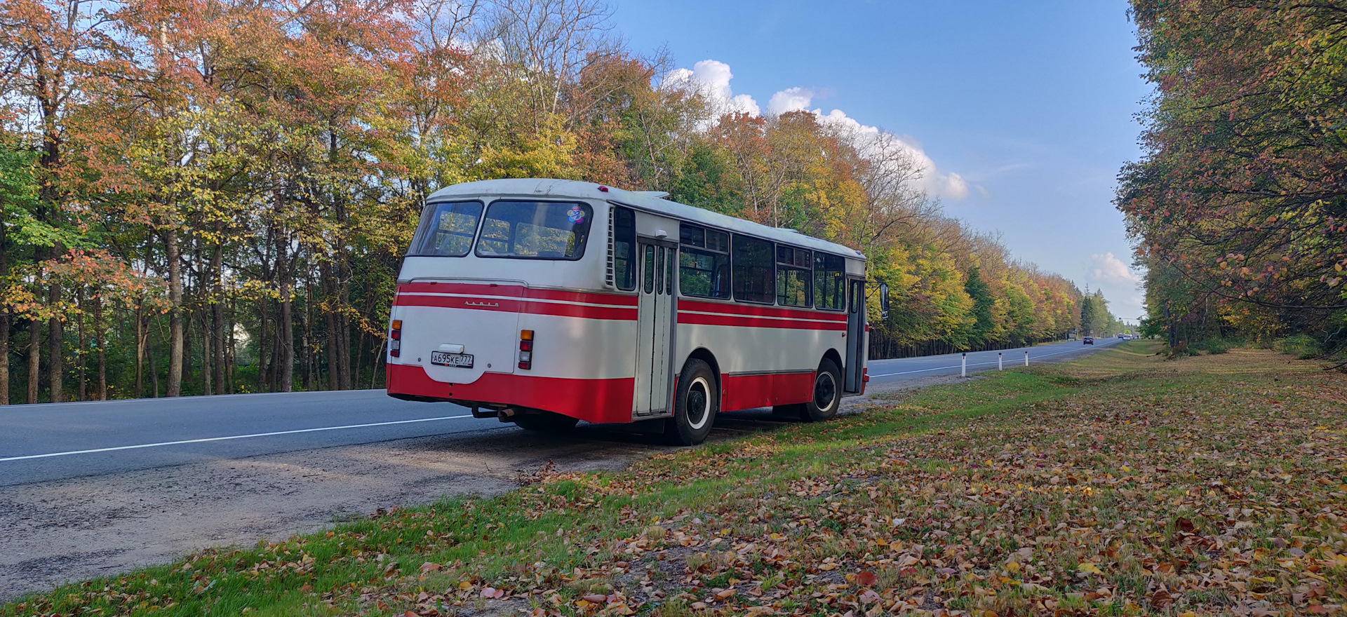 Лаз 695 н фото