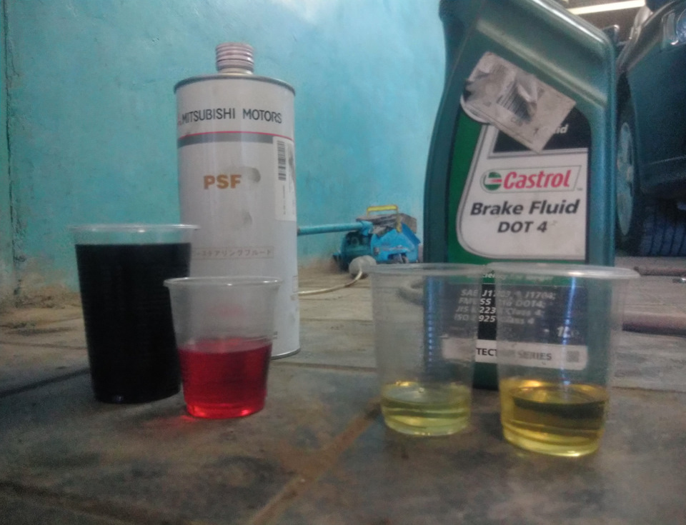 Замена жидкости ГУРа и тормозной, сцепления. — Mitsubishi Lancer X, 1,6 ...