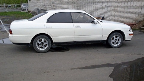 Обвес toyota crown 141