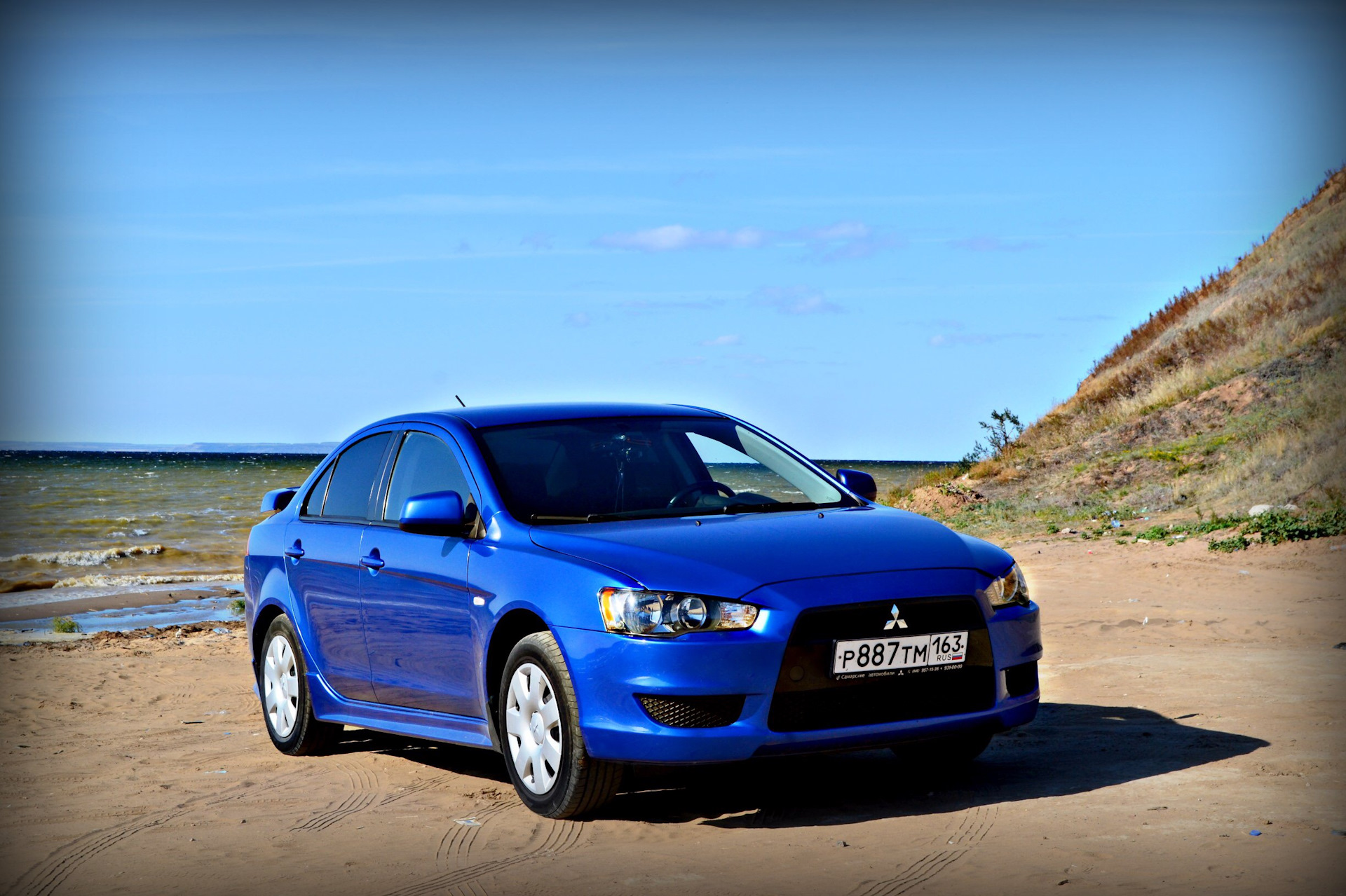 Синий 10. Лансер 10 синий. Mitsubishi Lancer 2008 1.8 голубой. Митсубиси Лансер 10 синий. Митсубиси Лансер 10 голубой.