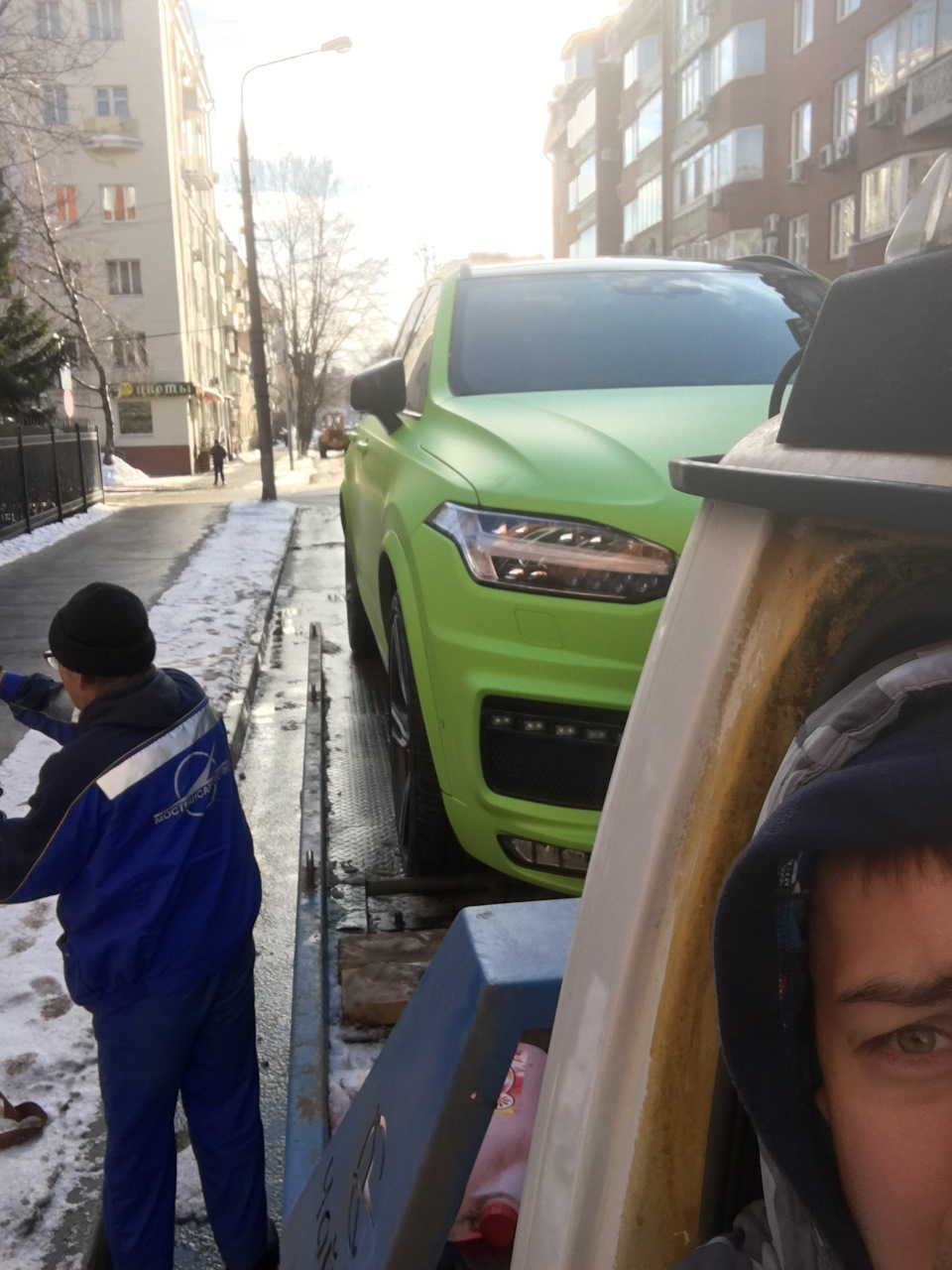 Фото в бортжурнале Volvo XC90 (2G)