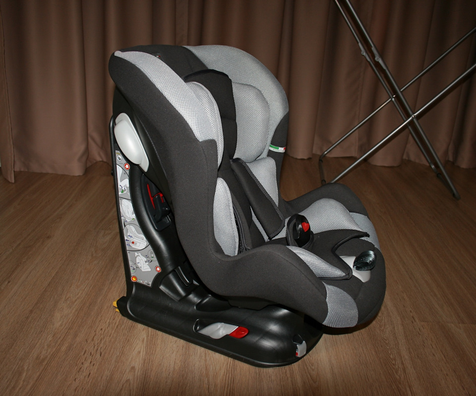 Кресло cam viaggiosicuro isofix